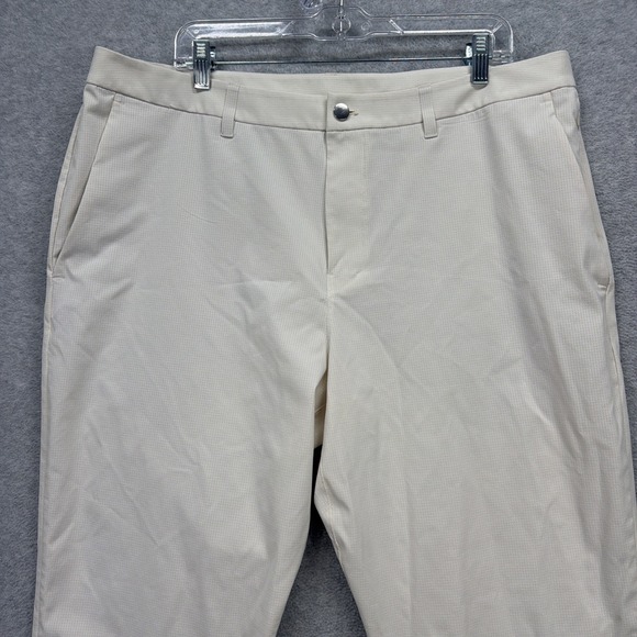 Lululemon Pants Mens 40x30 Cream Ripstop Relaxed Fit Performance Active Golf - Picture 4 of 13